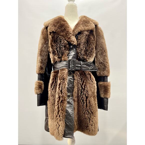 Vintage Luxurious Brown Beaver Fur Leather Trim Coat Handmade by Steven’s Furs